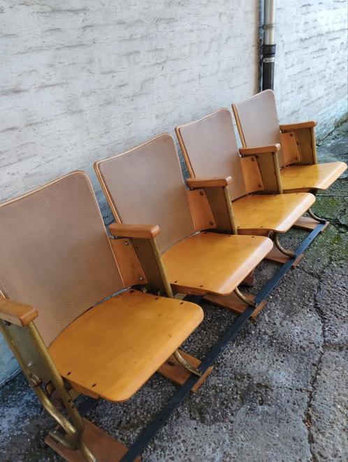 Mooie set cinemastoelen....zeer goede staat....0478028005, Huis en Inrichting, Stoelen, Ophalen of Verzenden