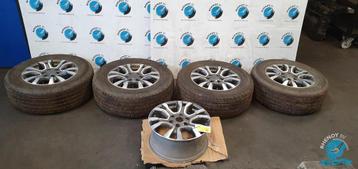 Ford Ranger met pas 12000 km  Velgenset  4 stuks compleet  m beschikbaar voor biedingen