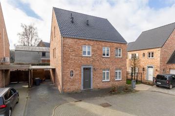 Huis te koop met zwembad in Meerhout beschikbaar voor biedingen