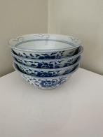 Lot de 4 bols en porcelaine - excellent état, Ophalen