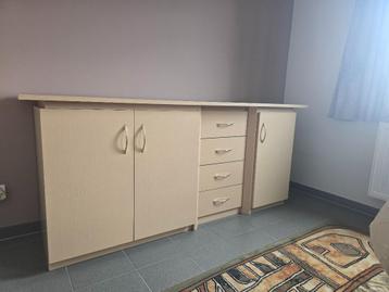 DRINGEND TE KOOP - Meubels  - 9032 Wondelgem (Gent) beschikbaar voor biedingen