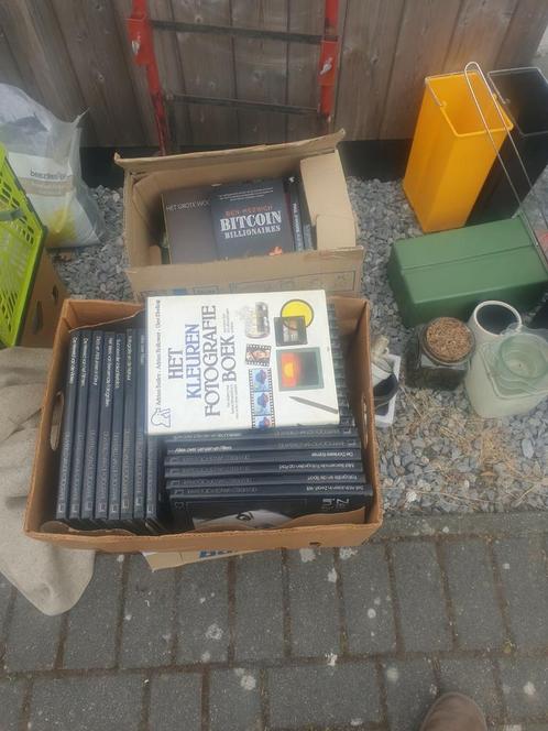 Te koop wegens verhuizing !!, Diversen, Rommelmarktspullen, Zo goed als nieuw, Ophalen