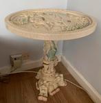 Table ancien bon état, Maison & Meubles, Tables | Tables d'appoint, Comme neuf