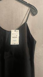Robe ZARA neuve noire longue élégante L, Vêtements | Femmes, Neuf, Enlèvement ou Envoi, Zara, Sous le genou