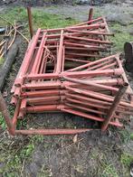 11 schragen met bok, Ophalen, Zo goed als nieuw