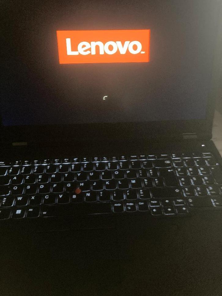 PC Portable Lenovo P15 (I7- 500Gb-16Gb), Informatique & Logiciels, Ordinateurs portables Windows, Comme neuf, 15 pouces, 2 à 3 Ghz