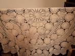 Nappe écru crochet table ronde, Maison & Meubles, Enlèvement, Neuf, Ovale