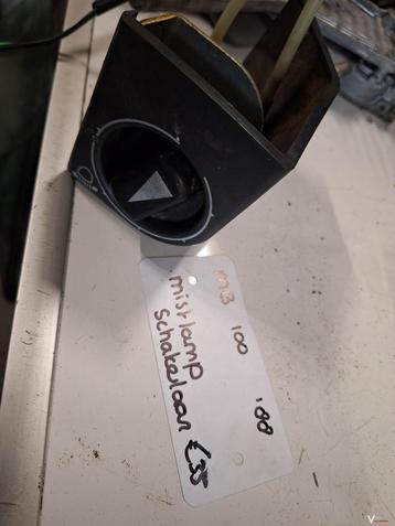 MB 100 2.4D mistlamp schakelaar '88 beschikbaar voor biedingen