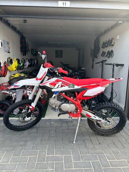 Apollo Thunder Crossmotor 125cc 95km/u 12Pk 4 Gang 2025 !, Kinderen en Baby's, Speelgoed | Buiten | Accuvoertuigen, Nieuw, Ophalen of Verzenden