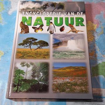 Encyclopedie van de natuur beschikbaar voor biedingen
