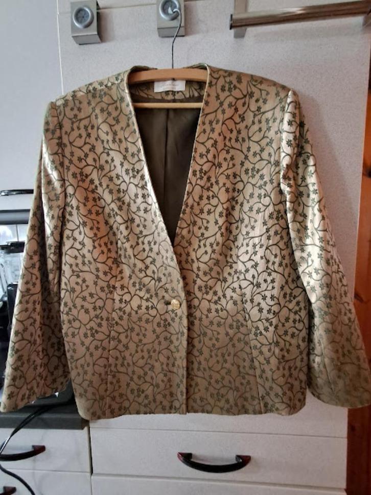 Zeer mooi damesvestje (44), nieuwstaat, EASTEX HEIRLOOM COL., Kleding | Dames, Jasjes, Kostuums en Pakken, Zo goed als nieuw, Jasje