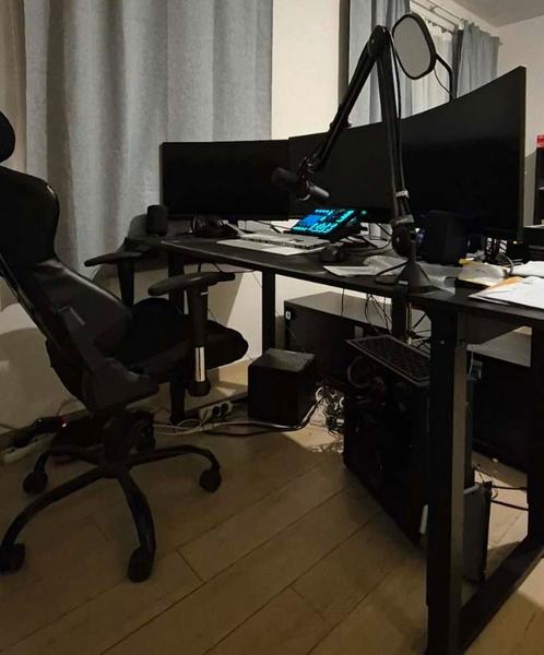 Hoogwaardige configuratie voor gaming en streaming ️, Computers en Software, Monitoren, Zo goed als nieuw, Gaming, Ophalen