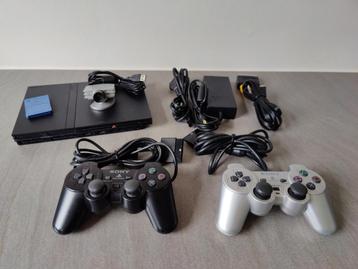 Playstation 2 + Camera + 2 Controllers beschikbaar voor biedingen