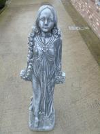 statue d une femme au roses en pierre pat haut 1m55 cm !!, Pierre, Autres types, Enlèvement ou Envoi, Neuf
