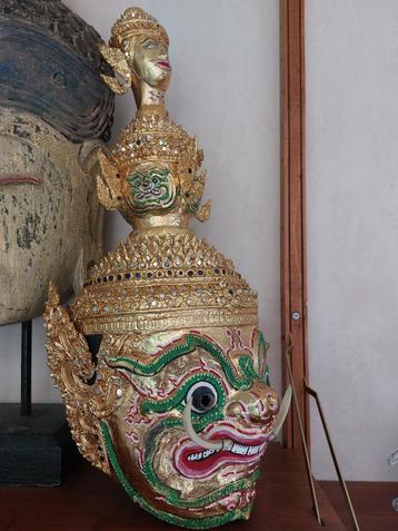 Thai Khon masker beschikbaar voor biedingen