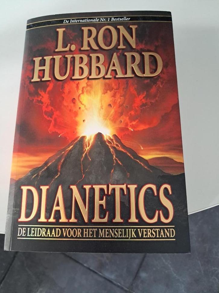 boek DIANETICS, Livres, Philosophie, Neuf, Enlèvement
