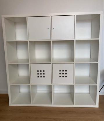 Étagères Kallax 16 cases blanc brillant avec accessoires, Enlèvement, Utilisé
