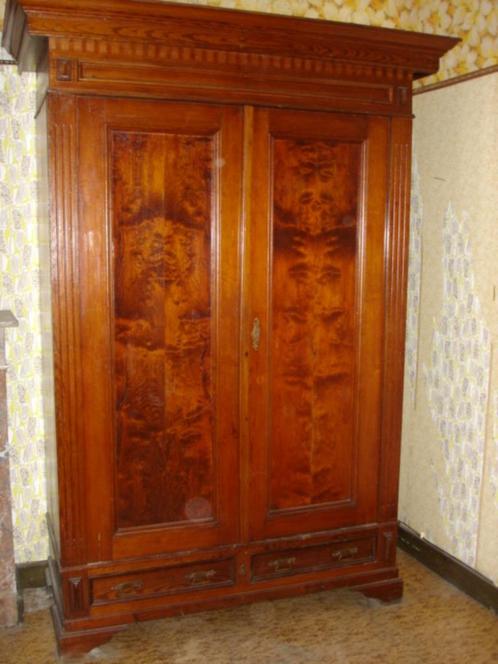 kleerkast in pitch-pine, Antiek en Kunst, Antiek | Meubels | Kasten, Ophalen