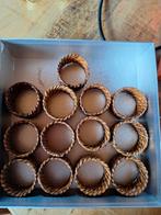 18 ronds de serviettes : 13 identiques + 5 autres, Enlèvement