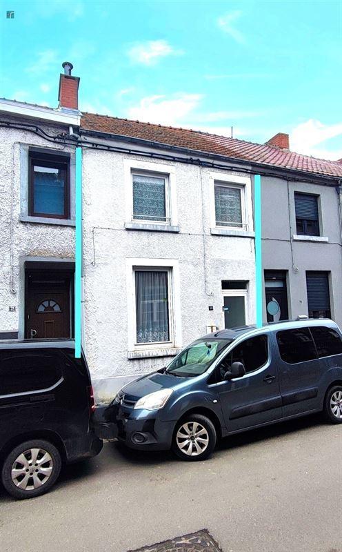 Maison à vendre à Châtelet, 3 chambres, Immo, Huizen en Appartementen te koop, Vrijstaande woning, C