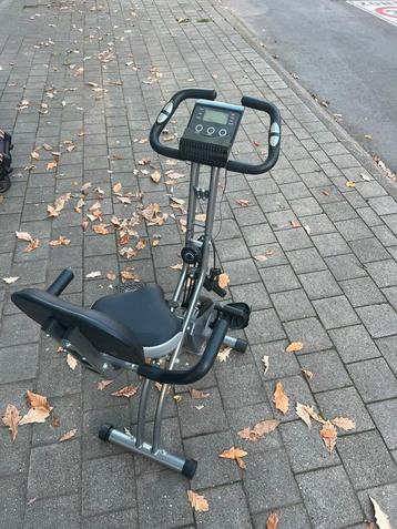 Vélod’appartement pliabl avec écran digital  Excellent état beschikbaar voor biedingen