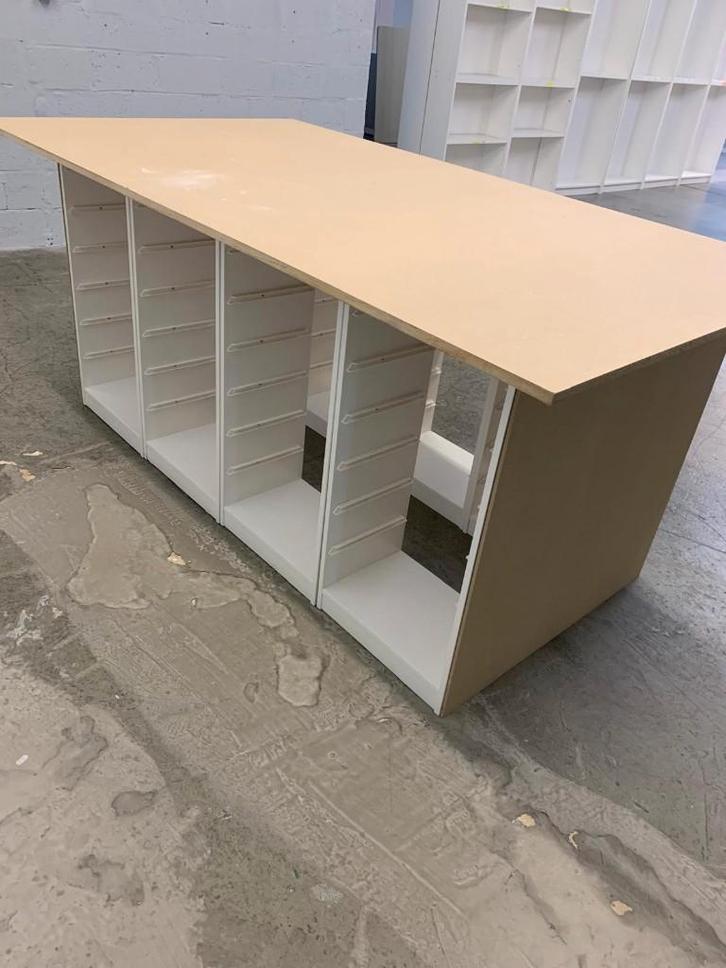 Structure grande table + bacs de rangement, Maison & Meubles, Tables | Tables d'appoint, Utilisé, Rectangulaire, Bois, Enlèvement