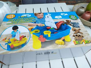 Zand- en waterspeeltafel 2 in 1 2+ beschikbaar voor biedingen