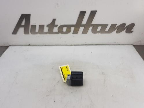 CONTACTSLOT ELECTR. Renault Clio IV Estate / Grandtour (7R), Auto-onderdelen, Overige Auto-onderdelen, Renault, Gebruikt