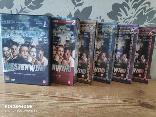 Westenwind - De Complete Serie 1 t/m 6, CD & DVD, DVD | TV & Séries télévisées, Comme neuf, Action et Aventure, Coffret, À partir de 12 ans