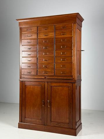 Kleppenkast ladekast antiek eiken ca. 1900 beschikbaar voor biedingen