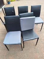 6 zwarte keuken stoelen met kleine defous aan de onderzijde, Huis en Inrichting, Ophalen, Gebruikt