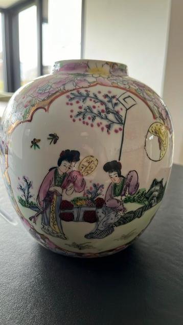 Magnifique vase vintage avec cachet