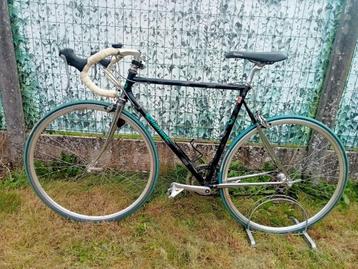 Diamant Retro koersfiets vitesse in remgreep