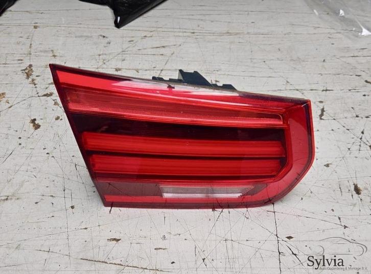 Achterlicht links binnen op klep BMW 3 Serie F30 F31 F80 LCi, Auto-onderdelen, Verlichting, Gebruikt, Ophalen of Verzenden