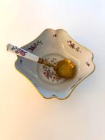 Soepterrine met lepel, Enlèvement