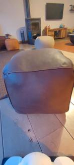 Leren poef, Huis en Inrichting, Ophalen, Zo goed als nieuw