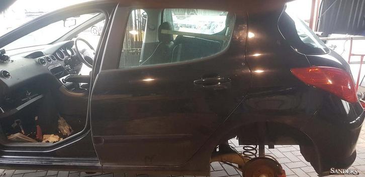 Portier links achter peugeot 308 kleur ktvd, Auto-onderdelen, Carrosserie, Deur, Peugeot, Achter, Links, Gebruikt, Ophalen of Verzenden