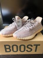 Yeezy boost 350 v2 synthé réfléchissant taille 46, Vêtements | Hommes, Baskets, Enlèvement ou Envoi, Adidas, Neuf