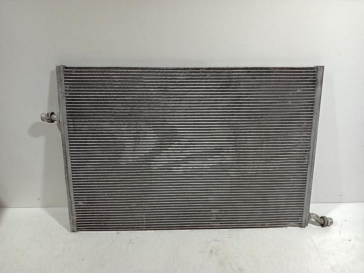 RADIATEUR Mercedes-Benz C Estate (S205) (A0995002003), Auto-onderdelen, Airco en Verwarming, Mercedes-Benz, Gebruikt