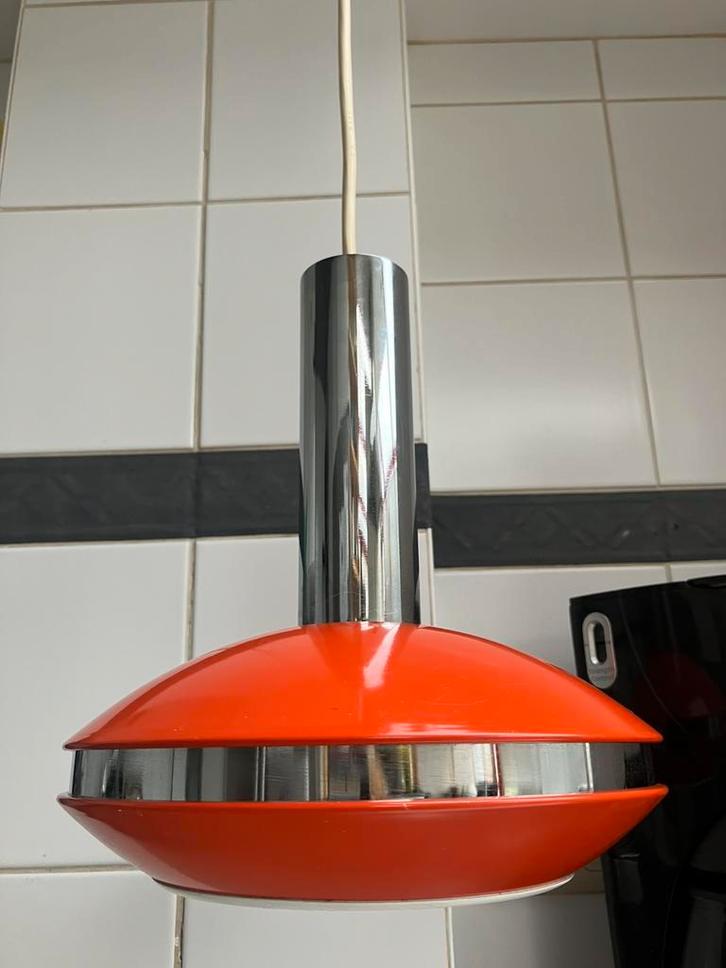 Ufo hanglamp Massive, jaren ‘60, Huis en Inrichting, Lampen | Hanglampen, Gebruikt, 50 tot 75 cm, Metaal, Ophalen of Verzenden