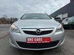 Opel Astra 1.4i benzine- Essentia -EURO5 12M GARANTIE, Te koop, Zilver of Grijs, Berline, Benzine