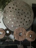 Grand moule à pain en pierre sur support, Antiquités & Art, Antiquités | Outils & Instruments, Enlèvement ou Envoi
