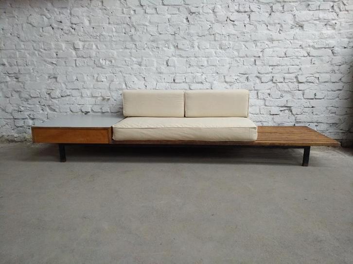 Charlotte Perriand daybed bench Cansado Mauritanie 1959, Antiek en Kunst, Antiek | Meubels | Bedden, Ophalen of Verzenden