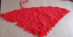 Pop – omslagdoek rood , gehaakt , driehoek 65x26cm, Ophalen of Verzenden, Zo goed als nieuw, Babypop