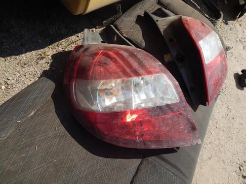 Achterlicht links van een Renault Clio, Auto-onderdelen, Verlichting, Renault, Gebruikt, 3 maanden garantie, Ophalen of Verzenden