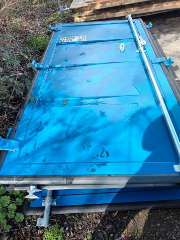 Portes pour conteneurs de jardin, Enlèvement
