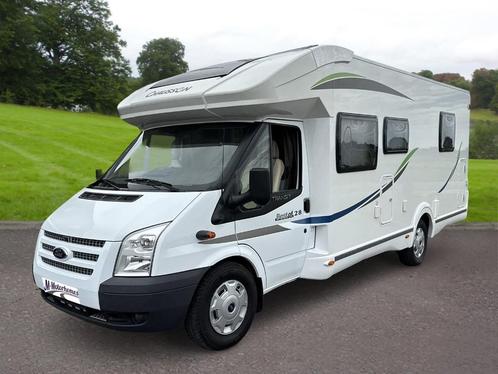 Chausson Best of 28 2.2D 140pk | King Size centraal bed, Caravans en Kamperen, Mobilhomes, Bedrijf, tot en met 3, Half-integraal