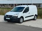 Peugeot Partner 1.6hdi  67.000km euro6, Auto's, Voorwielaandrijving, 4 cilinders, Wit, Bedrijf