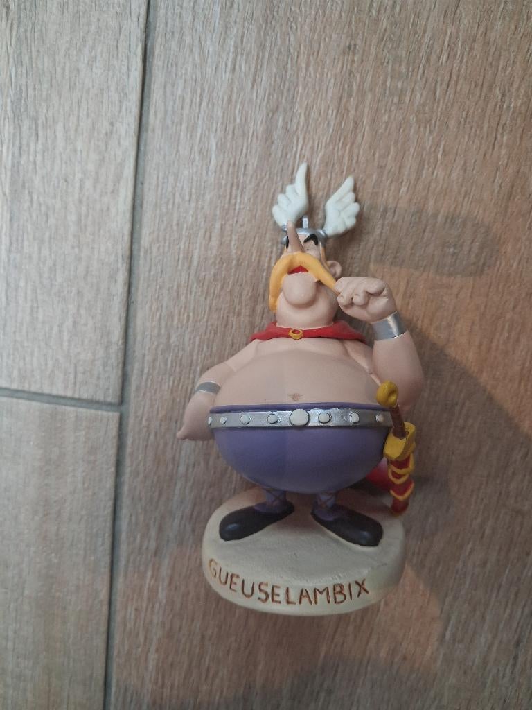 Figurine Astérix - Gueuzelambix, Collections, Personnages de BD, Comme neuf, Statue ou Figurine, Astérix et Obélix, Enlèvement