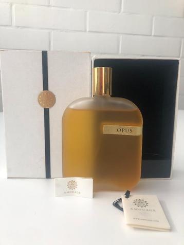 Opus I - Collection Amouage The Library - carafes en acier -, Enlèvement ou Envoi, Comme neuf